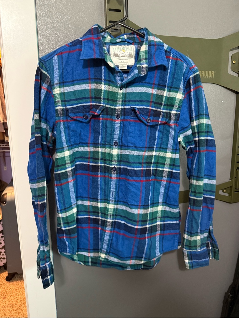 American Eagle Outfitters Blue and Green Plaid Button-Down Shirt